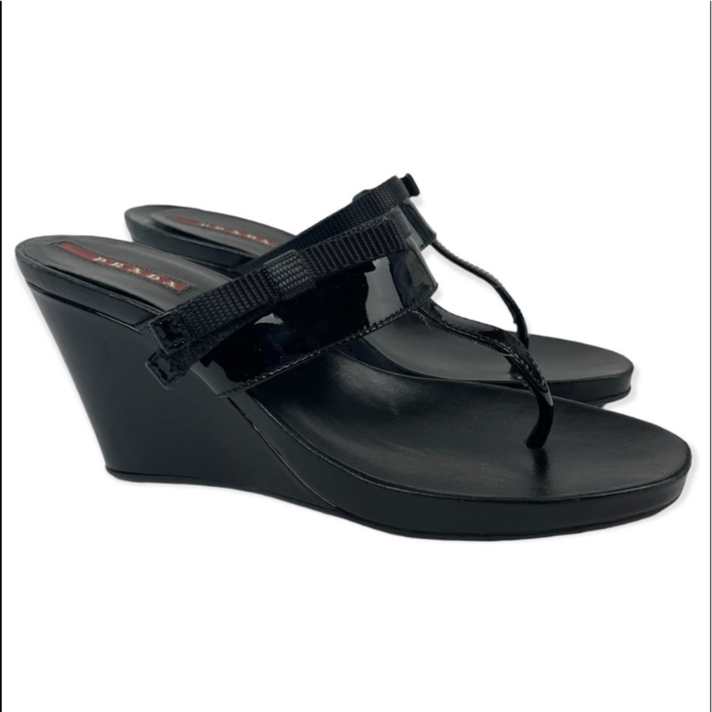 PRADA woman’s size 7 Wedge thong Sandals Black patent leather w/ bow
